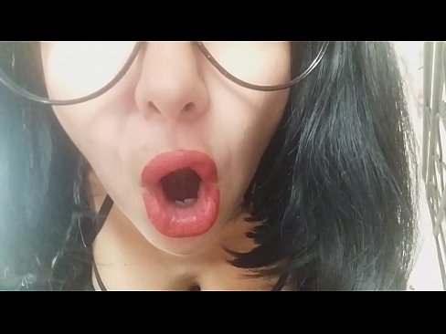 ❤️ Schatje, je stiefmoeder laat je vandaag niet naar school gaan... Ik heb je te hard nodig... ️❌ Fucking video at us