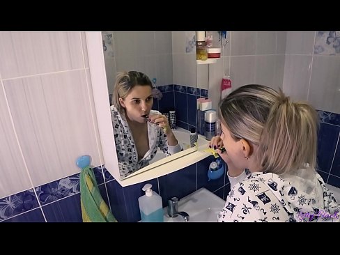 ❤️ Kappen met jong in pyjama eindigt oraal cum in kont - letty zwart ️❌ Fucking video at us